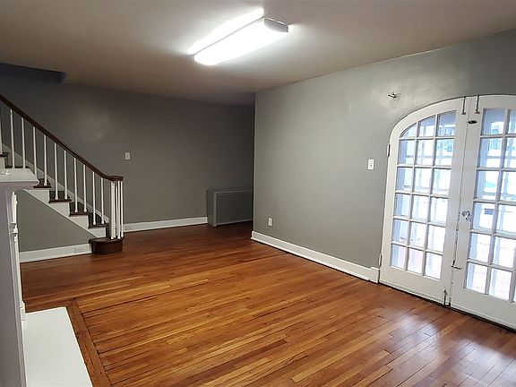 1916 Remington Living Room 1