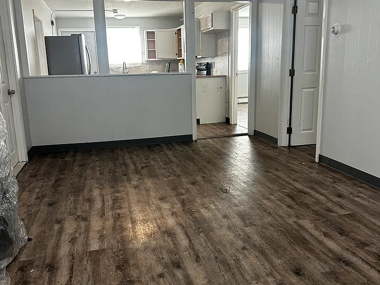 16 Lincoln Ave #16B — Photo 4