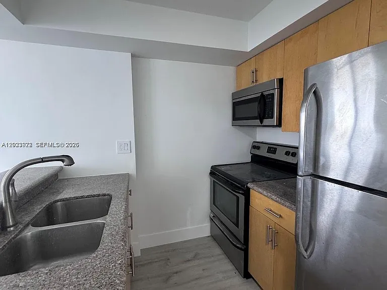 850 N Miami Ave #W-2108 — Photo 2