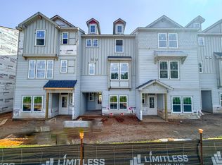 209 Pond View Ct, Fuquay Varina, NC 27526