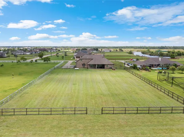 7842 Pebble Hill Ln, Rosharon, TX 77583