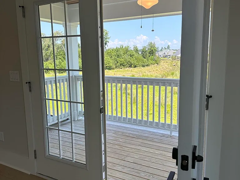 3210 Calusa Cv — Photo 15