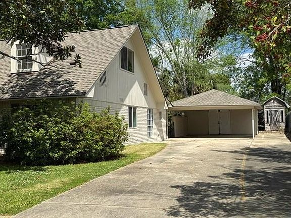 3rd image of 12617 Warwick Ave