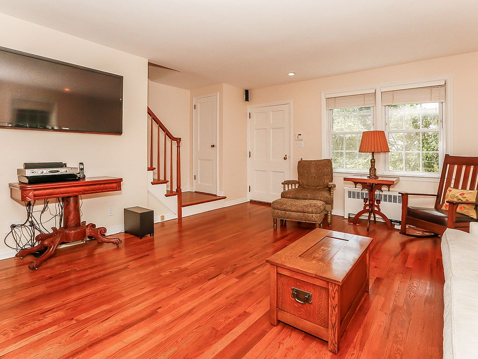 2 Elkan Rd, Larchmont, NY 10538 Zillow