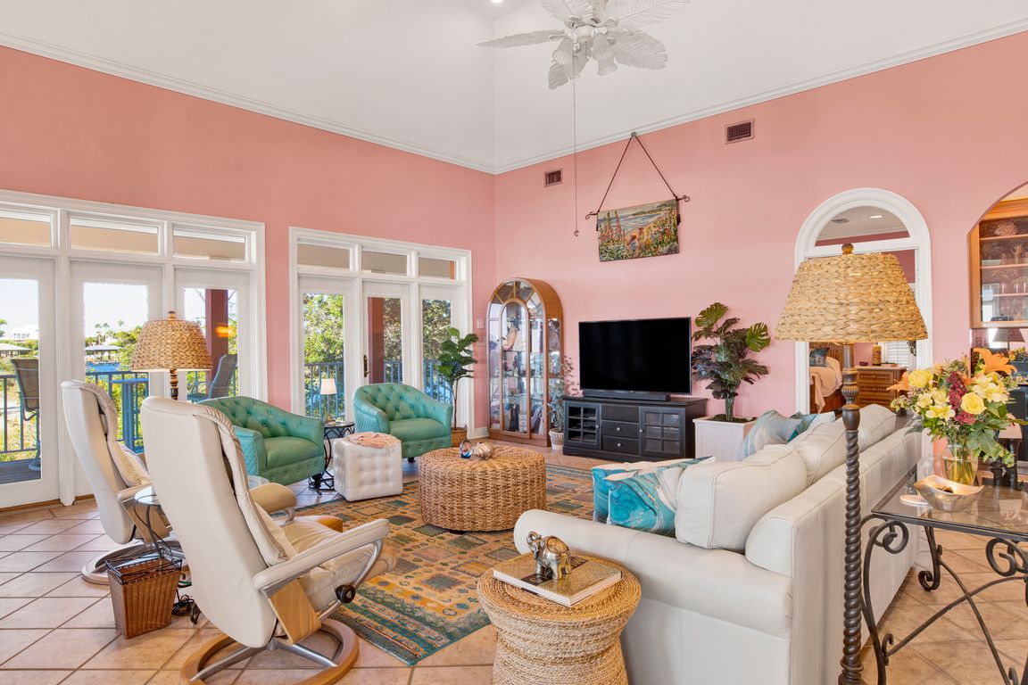 next background image