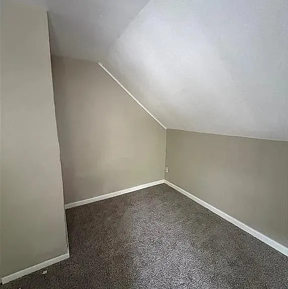 3339 Elm St — Photo 5