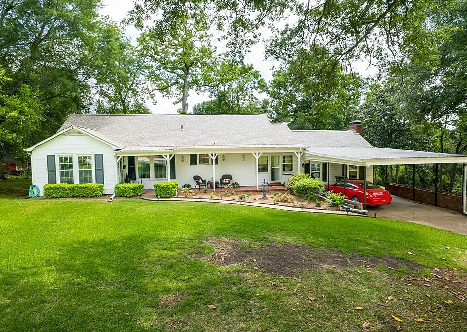 1st image of 912 Hilltop Dr