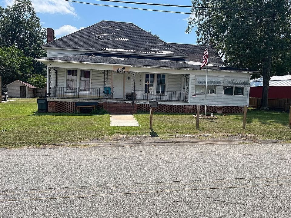 1st image of 3028 E Crawford St