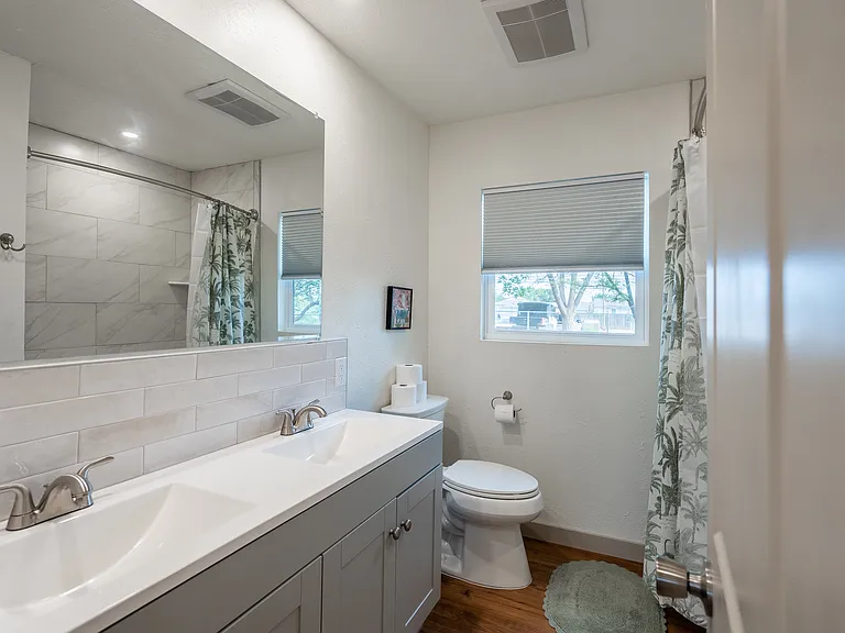 3122 W Illinois Ave — Photo 10