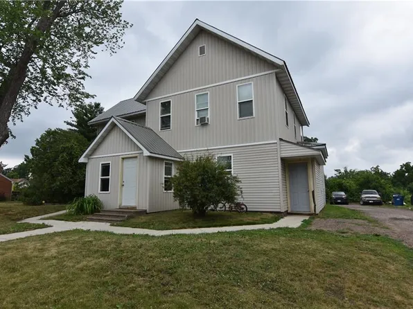 11 East LaSalle Avenue, Barron, WI 54812