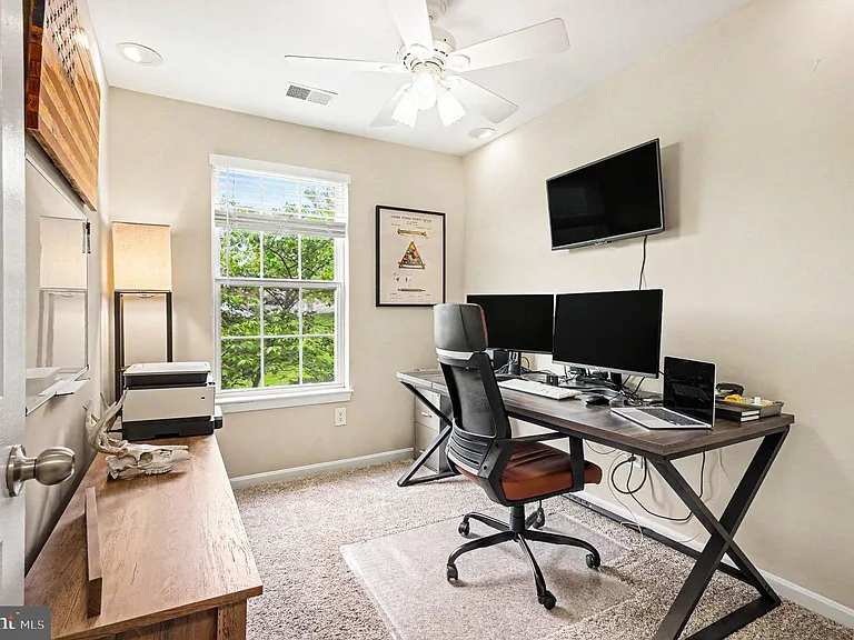 300 Tall Pines Ct #G-7 — Photo 16