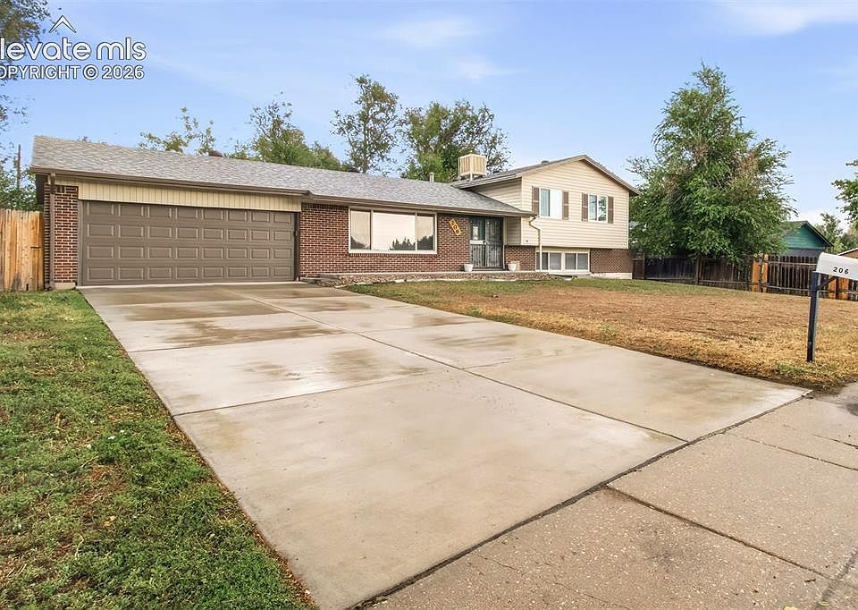 1st image of 206 Catalina Pl