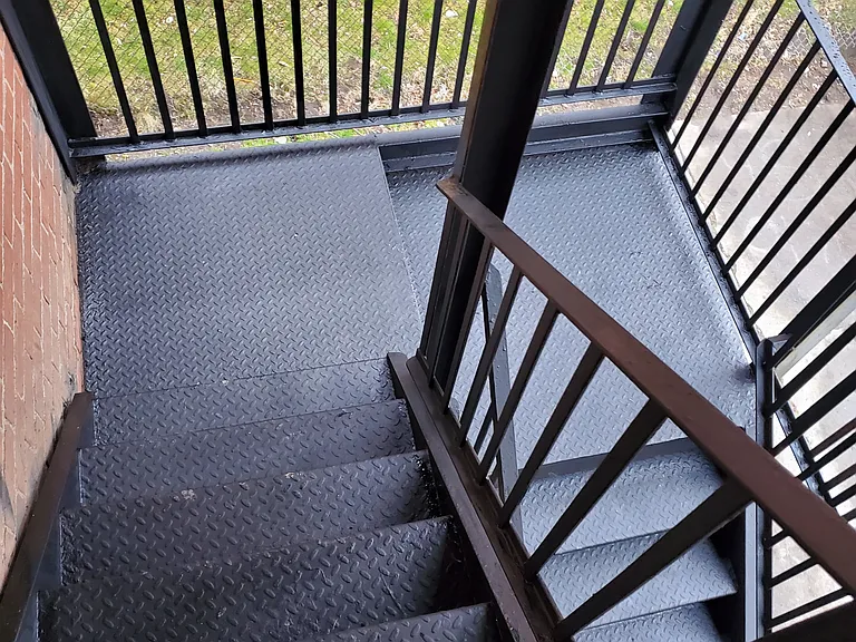116 Ashley St #4 — Photo 5
