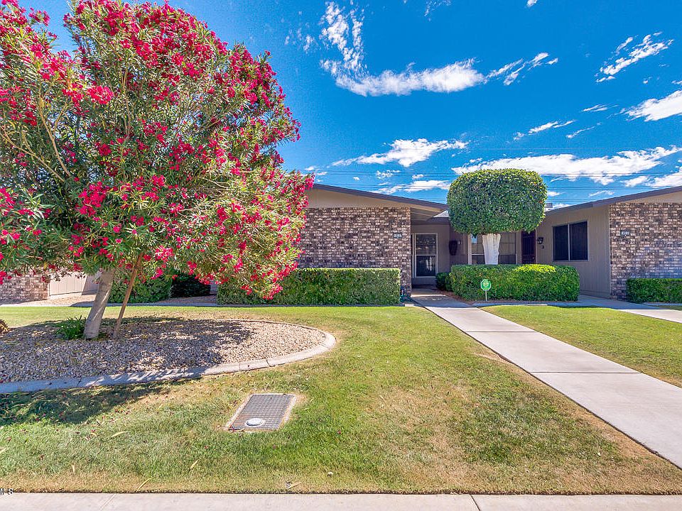 2nd image of 10537 W GRANADA Drive