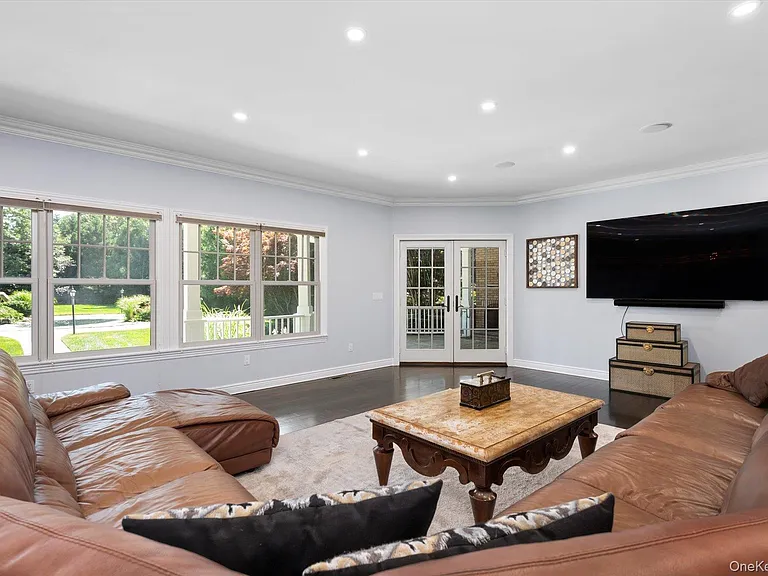 12 Glenridge Ln — Photo 17
