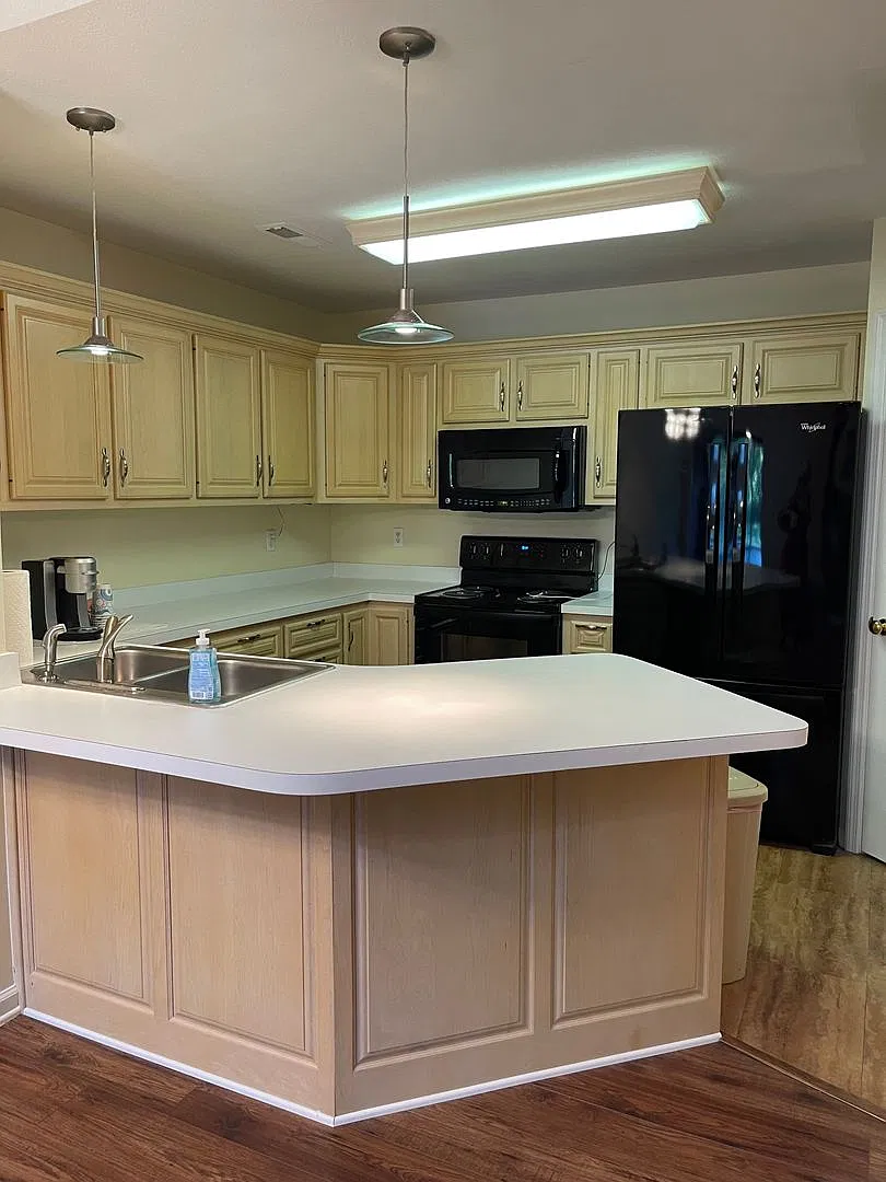 Come View This Beauty! — Photo 4