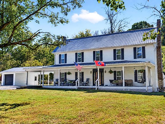 2nd image of 1202 Starks Rd
