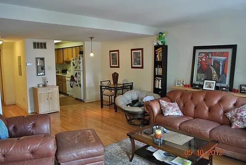 322 Bainbridge St #G Photo 1