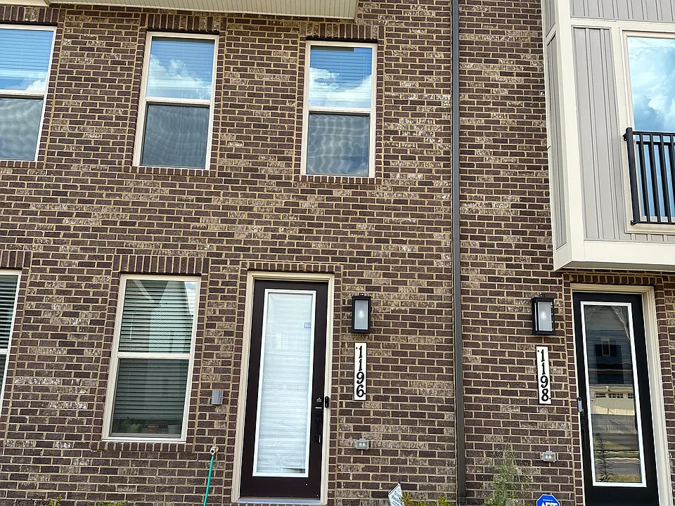 1196 Patuxent Greens Dr