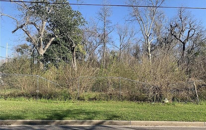 1st image of 3610 Bulloch St Lot 3