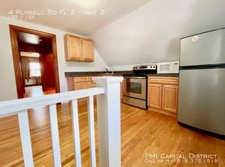 4 Russell Rd FLOOR 2, Albany, NY 12205