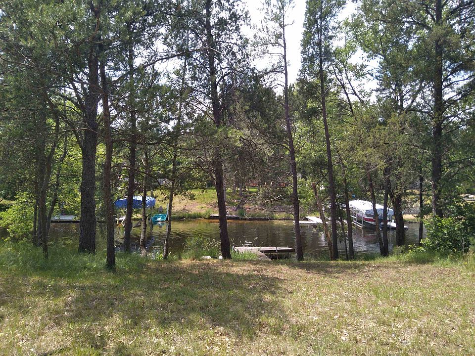 1st image of 933 County Road D
