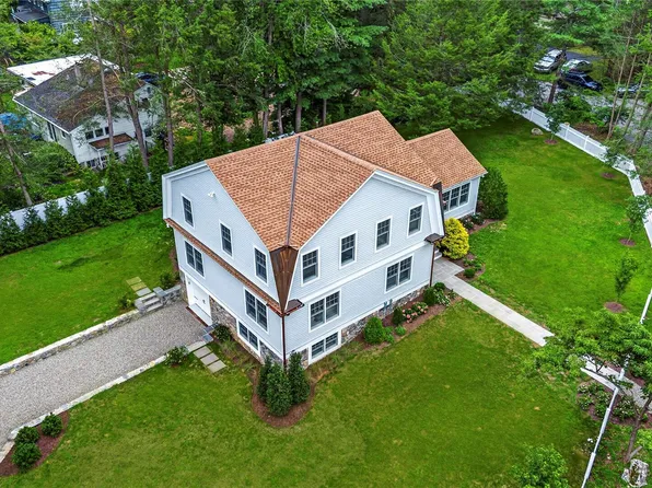 21 Twin Lakes Road, South Salem, NY 10590