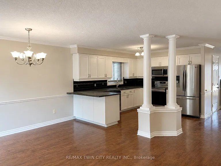 530 Peach Blossom Ct — Photo 6