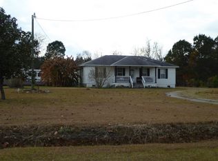4566 Woodyard Bay Rd, Loris, SC 29569