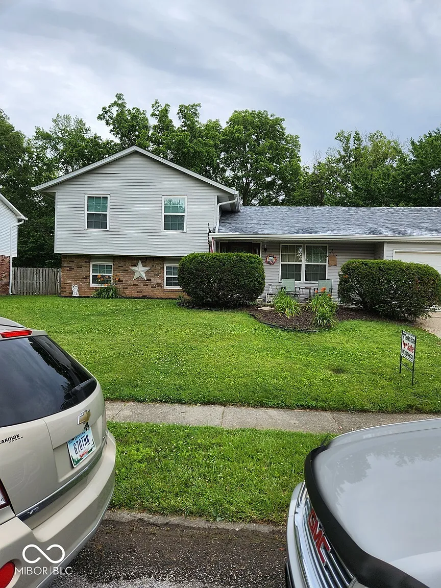 7315 Snowflake Dr photo 1