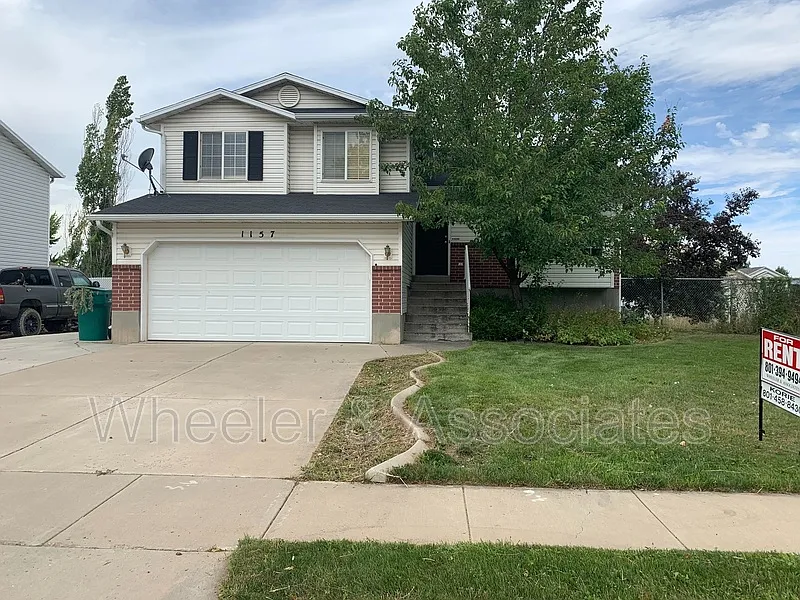 1157 N 2675 W