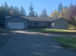 1802 S Golf Course Rd, Port Angeles, WA 98362