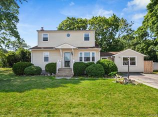 148 Saxton Street, Patchogue, NY 11772