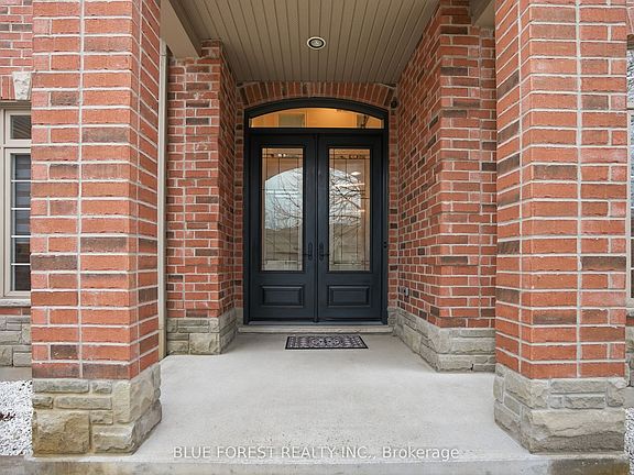 4th image of 7222 Clayton Walk #5