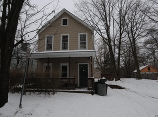 708 Vale Pl, Schenectady, NY 12304