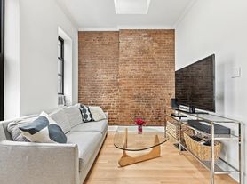403 E 90th St, New York, NY