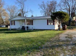 200 Monfort St, College Corner, OH 45003