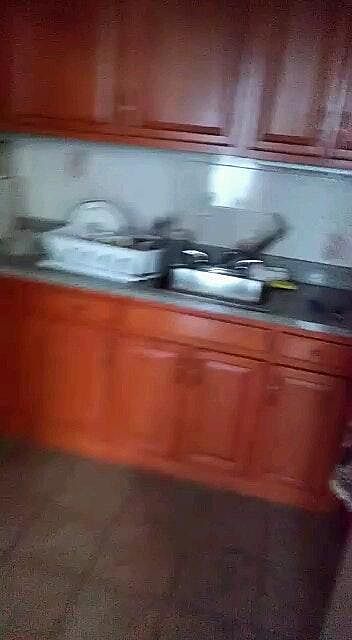 2nd image of 534 Pine St #2FL