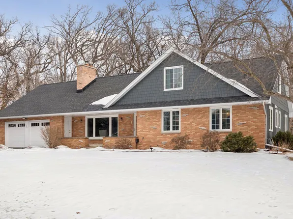 434 Yosemite Ave N, Golden Valley, MN 55422