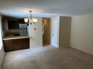 19525 NW Mahama Pl APT D, Portland, OR 97229