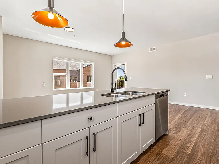 Asher Apartments - LIMITED-TIME OFFER 8 WEEKS FREE! — Photo 171