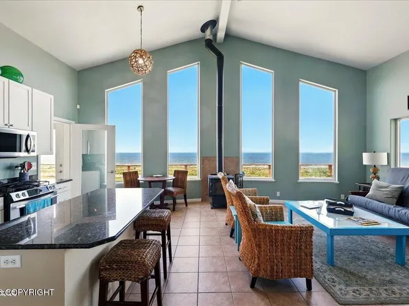 30076 Whiskey Gulch St, Anchor Pt, AK 99556