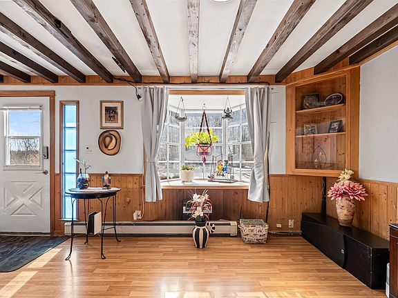 3rd image of 114 Bog Rd