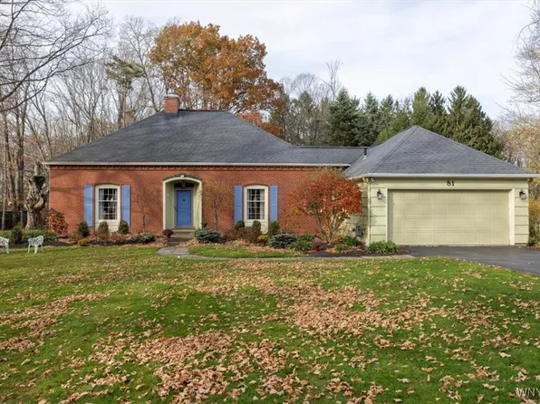 81 Girdle Rd, East Aurora, NY 14052