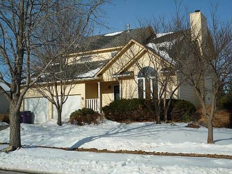 2nd image of 3304 Effingham St