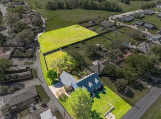 308 Lovers Ln, Terrell, TX 75160