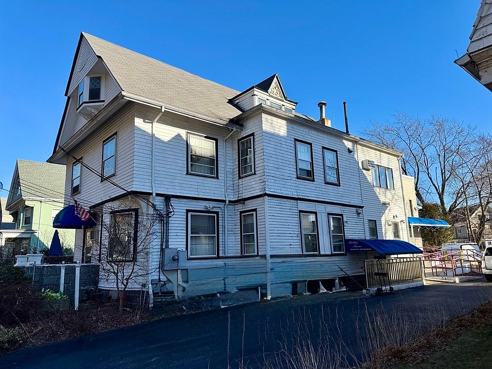 2nd image of 28 Linwood Rd