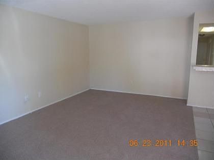 4th image of 15812 Clarkgrove St