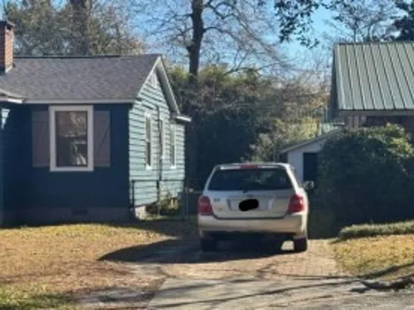 21 Elizabeth Pl, Mobile, AL 36606