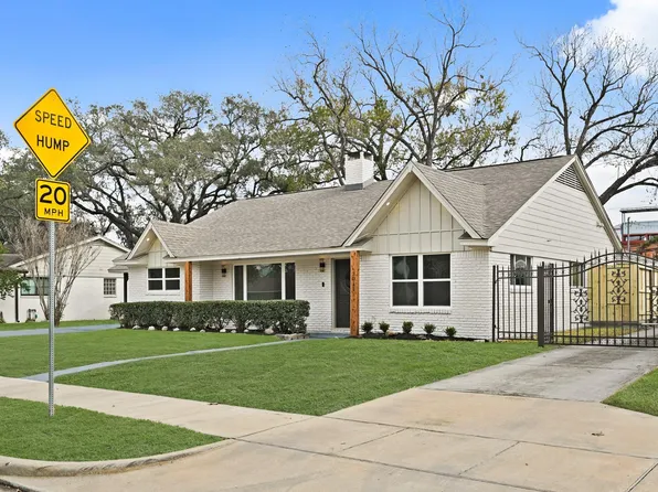 3011 Freshmeadows Dr, Houston, TX 77063